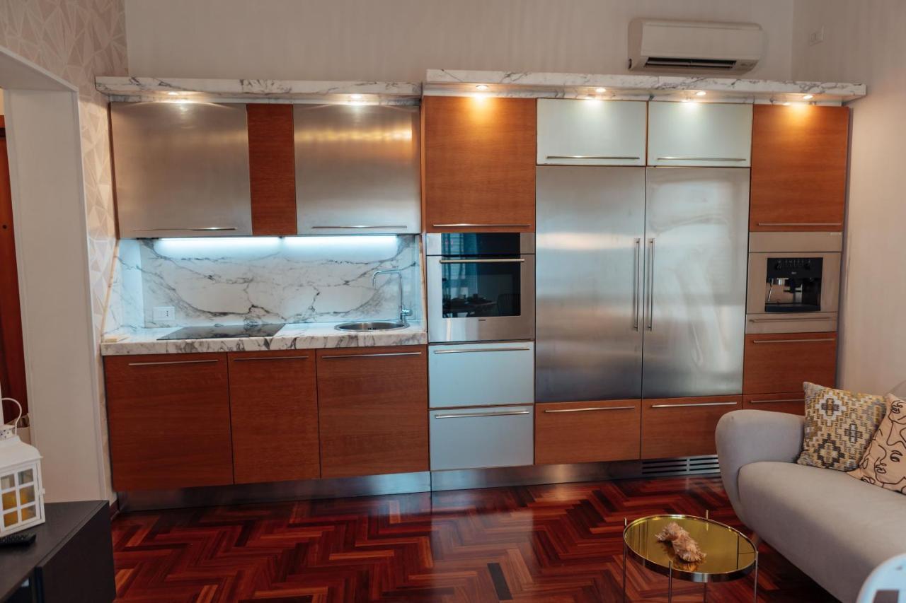 פסקרה Suite 51 Luxury Home מראה חיצוני תמונה