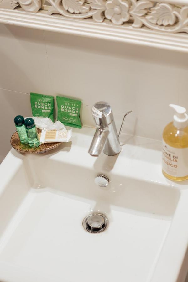 פסקרה Suite 51 Luxury Home מראה חיצוני תמונה