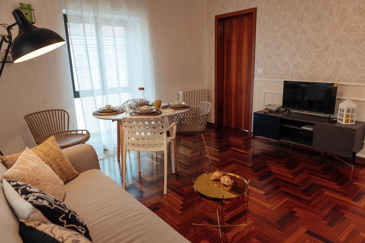 פסקרה Suite 51 Luxury Home מראה חיצוני תמונה